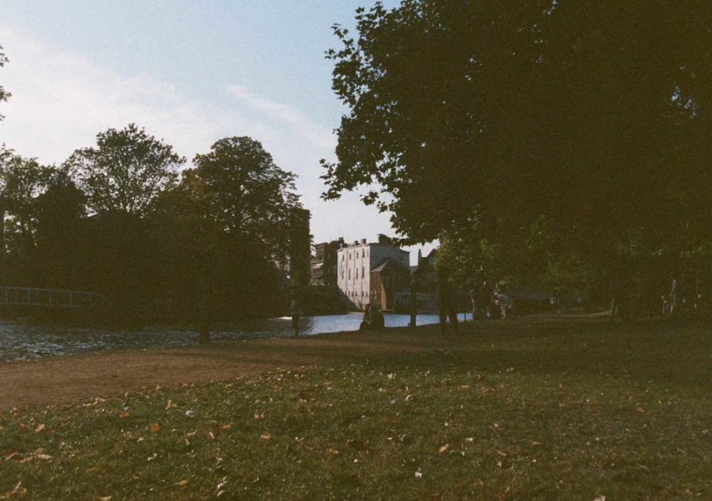Half frame image of Christchurch Meadow Oxford on expired Kodacolor VR film